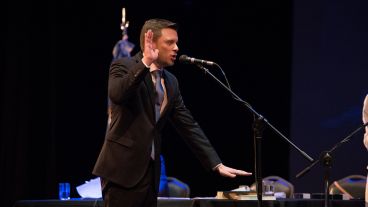 Postales de la jura de los concejales electos en el teatro La Comedia. (Alan Monzón/Rosario3.com)