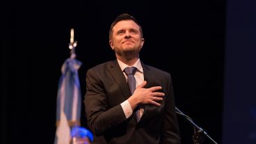 Postales de la jura de los concejales electos en el teatro La Comedia. (Alan Monzón/Rosario3.com)