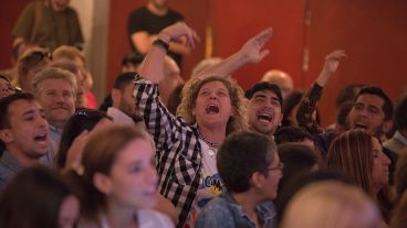 Postales de la jura de los concejales electos en el teatro La Comedia. (Alan Monzón/Rosario3.com)