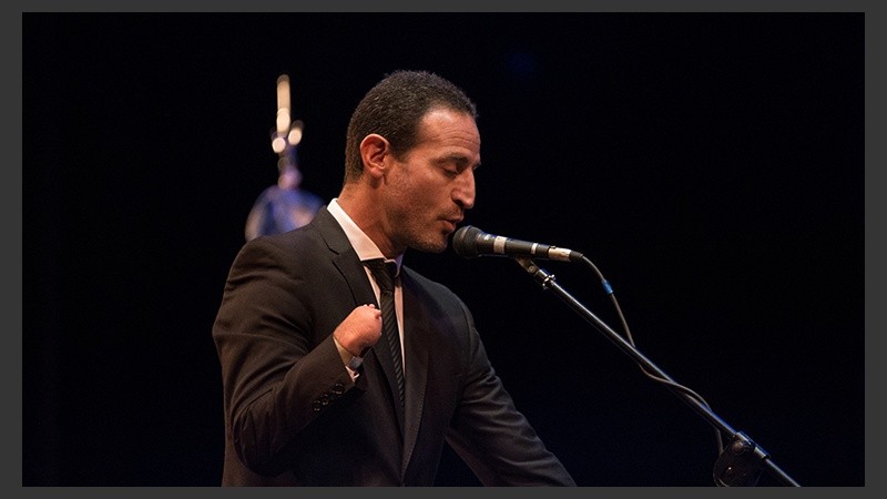 Postales de la jura de los concejales electos en el teatro La Comedia. (Alan Monzón/Rosario3.com)