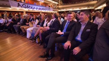 Postales de la jura de los concejales electos en el teatro La Comedia. (Alan Monzón/Rosario3.com)