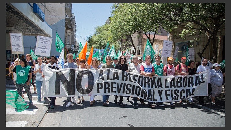 La movilización fue contra las reformas que impulsa el Ejecutivo nacional.