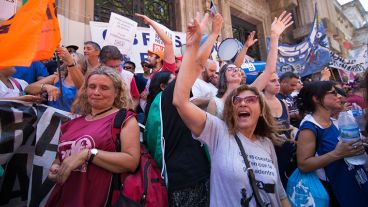 La movilización fue contra las reformas que impulsa el Ejecutivo nacional.