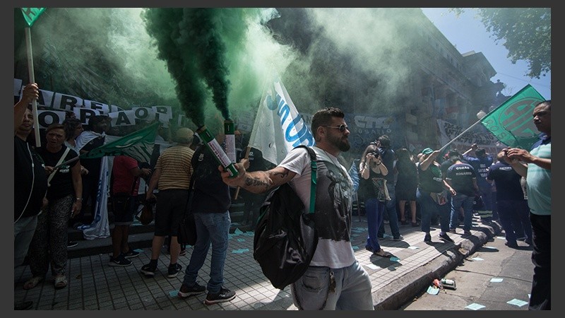 La movilización fue contra las reformas que impulsa el Ejecutivo nacional.