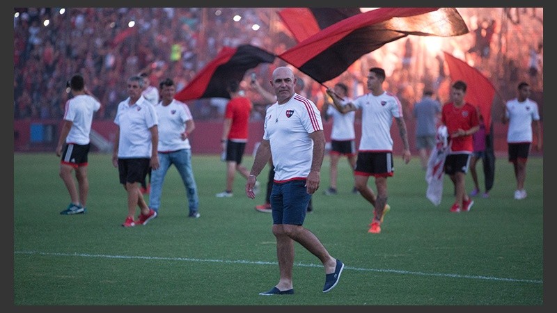 Banderas y mucho fervor en el Parque.
