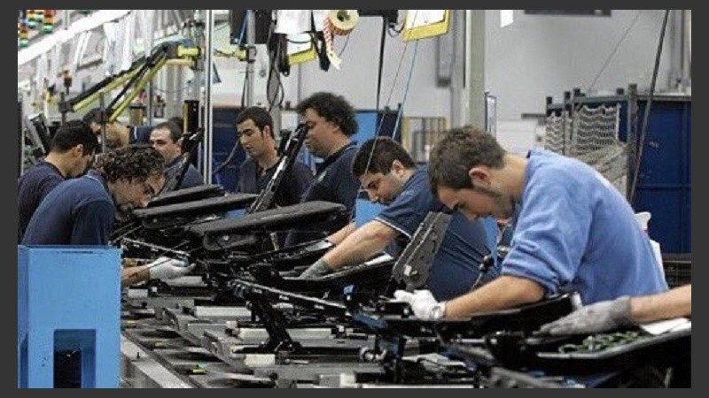 Un tercio de los trabajadores está en negro en el país.