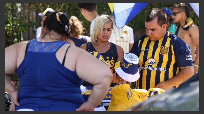 Otro clásico rosarino sólo con parcialidad local.