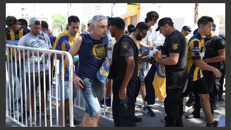 Otro clásico rosarino sólo con parcialidad local.