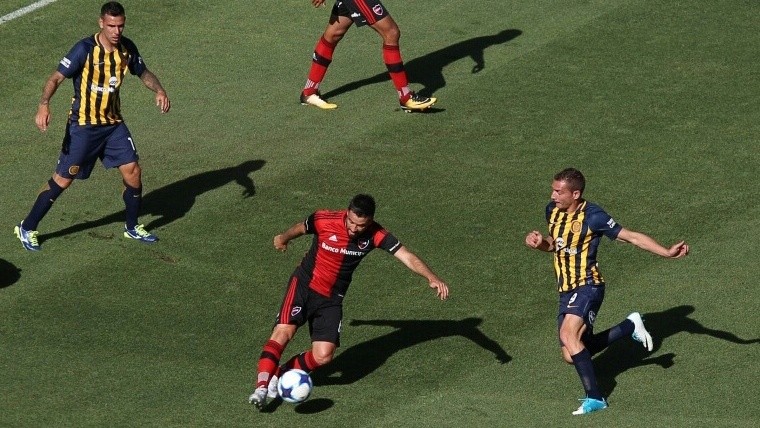 San Román saca ante Ruben.