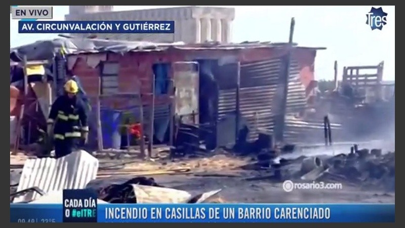Las casillas quedaron reducidas a chapas quemadas. 