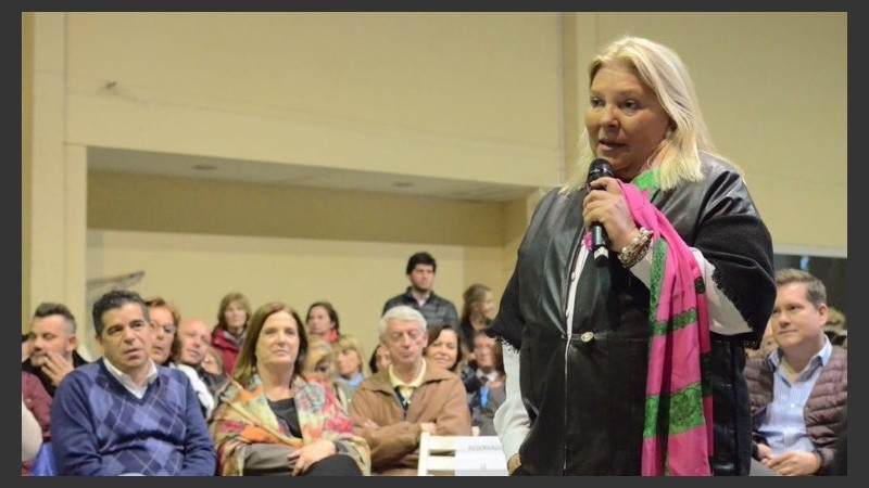 Carrió tuiteó a favor de la reforma previsional.