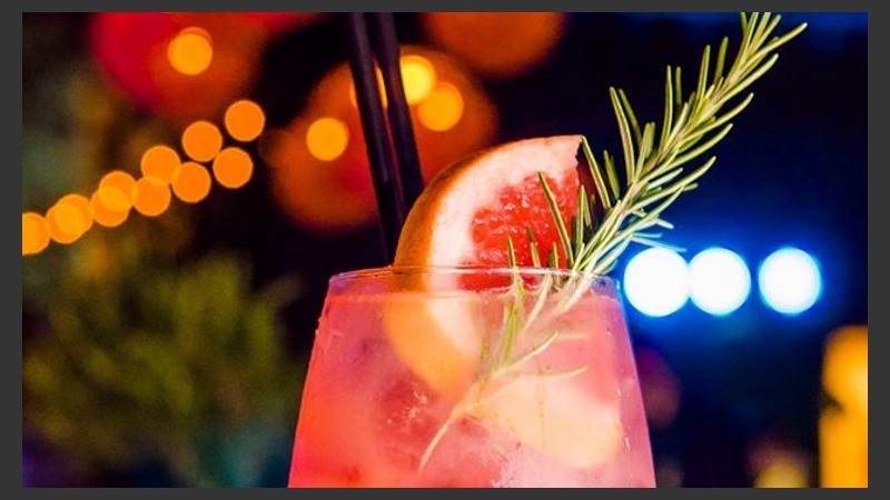 Los impulsores del Happy Hour en Rosario le dan un vuelta de tuerca a la propuesta y extienden el horario de la hora feliz.