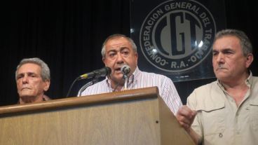 Los titulares de la CGT anunciaron el paro.