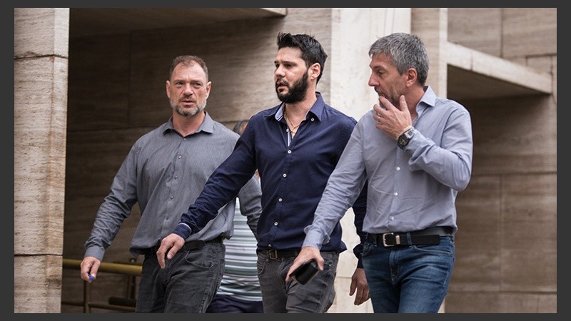 Matías Messi a la salida de Tribunales. 