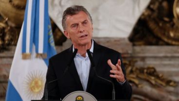 Macri: "La austeridad tiene que partir de la política".