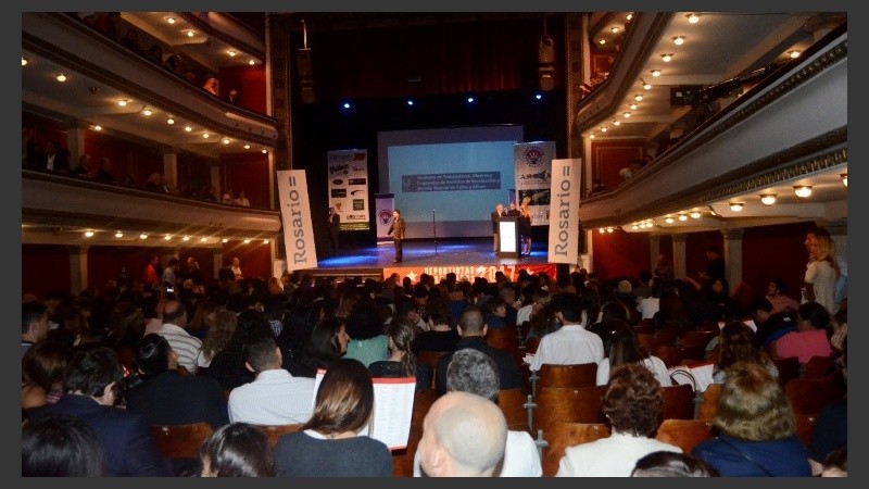 La Comedia, a pleno.