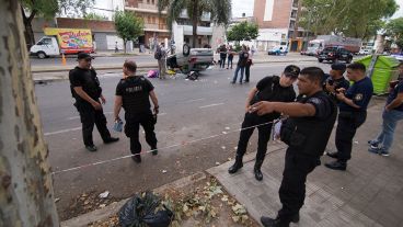 Mucha presencia policial en la zona del choque.
