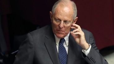 En su alegato, Kuczynski pidió a los congresistas que "salven la democracia".