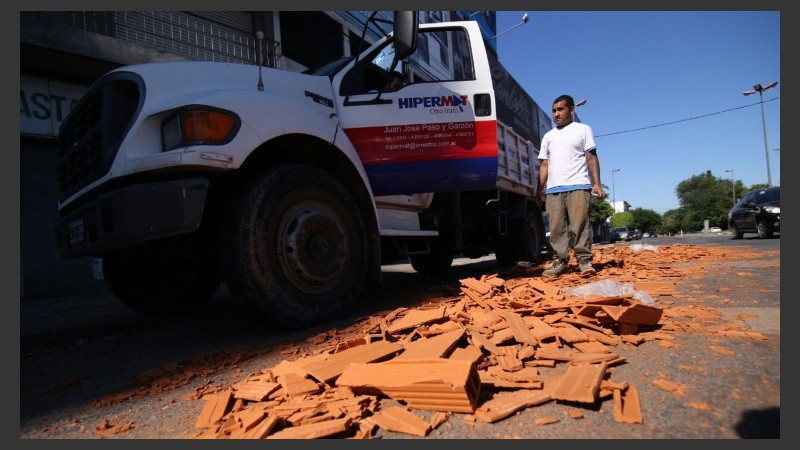 Los ladrillos en la calle. 