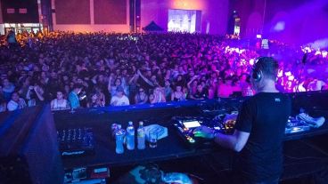 En el salón Metropolitano se llevó a cabo una de las fiestas electrónicas en 2017.