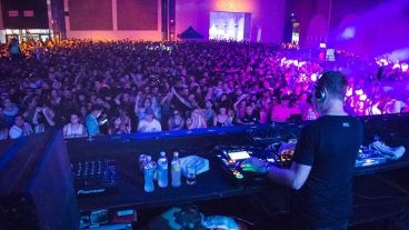 En el salón Metropolitano se llevó a cabo una de las fiestas electrónicas en 2017.