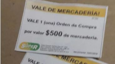 Los vales van de a 500 pesos.