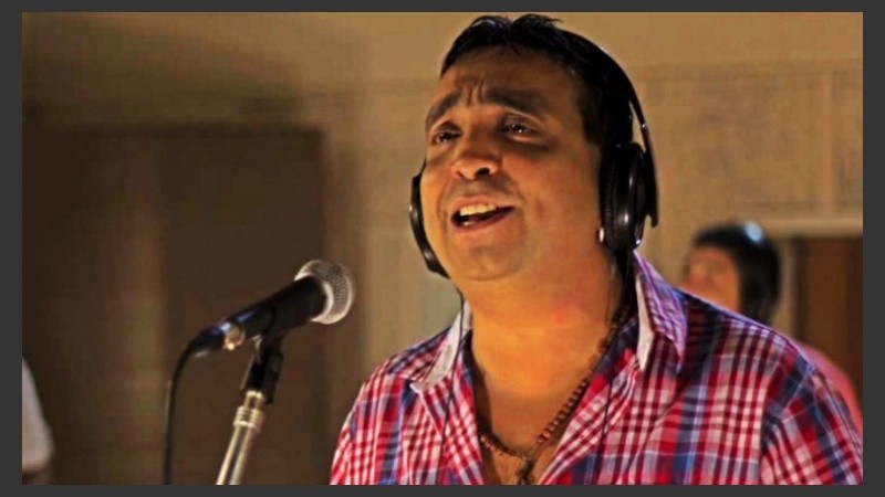 La Nueva Luna se formó en 1995, en la provincia de Misiones, con Marcelo Fabián González como vocalista.