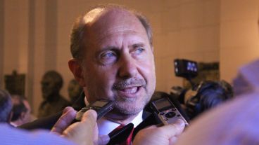 Perotti: “El mundo está muy diferente a como lo interpretan los funcionarios nacionales”.