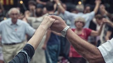 Para participar de Fantástico Bailable no se requiere experiencia profesional en danza o teatro. La invitación es a “bailar como a uno le guste.”