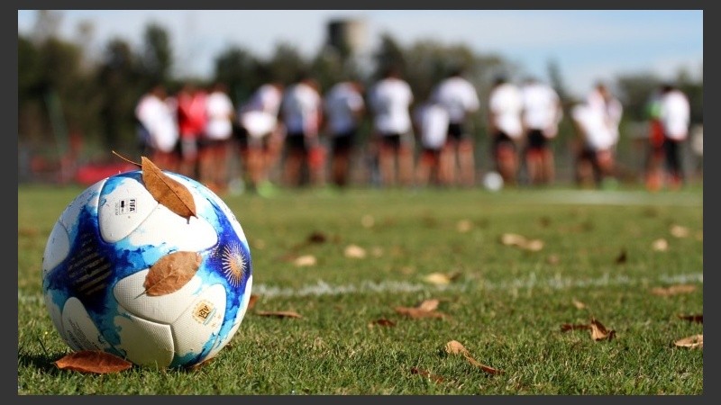 Los planteles rosarinos vuelven al trabajo. 
