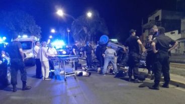 La impactante escena después de la persecución y el vuelco.