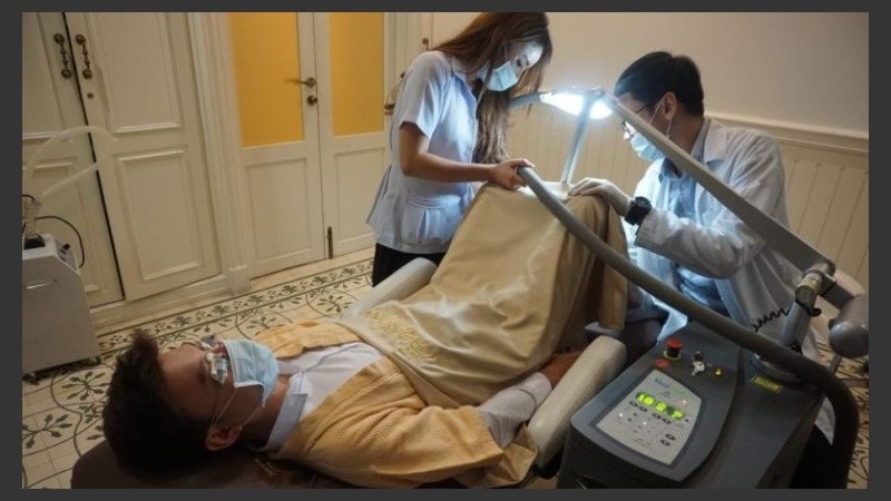 El Ministerio de Salud de Tailandia advierte que el blanqueamiento de pene 