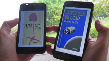 Ambas publicaciones pueden ser leídas en distintas pantallas: computadora, celulares, tablets o Ereader.