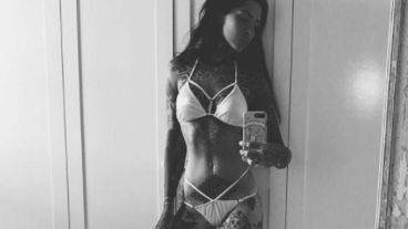 Cande acepta su cuerpo.