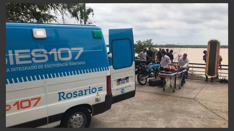 El Sies trasladó al herido al Centenario. 