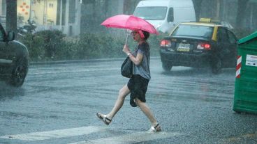 Se viene la lluvia en Rosario y la región.