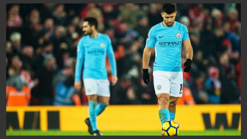 Según la crónica, Sergio Agüero no pesó en el área del local