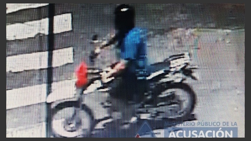 El motociclista buscado. 