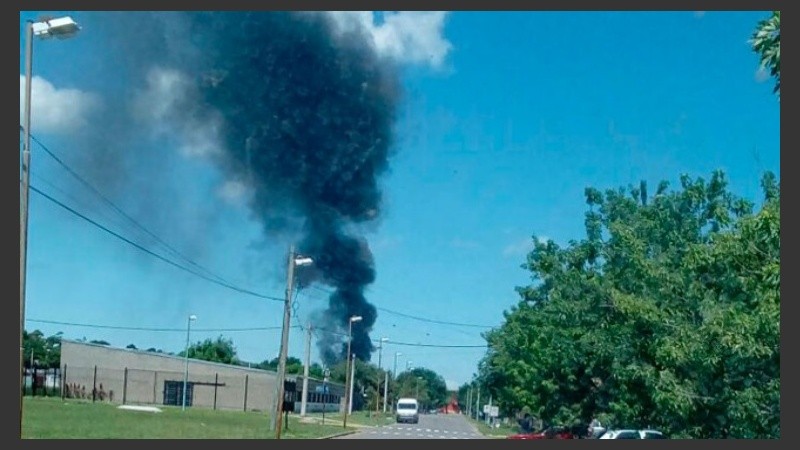 El humo se vio desde todos los puntos de General San Martín.