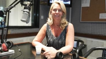 "El Estado es el que más deudas pendientes tiene respecto a la asistencia a las víctimas de violencia de género", dijo Schmuck.