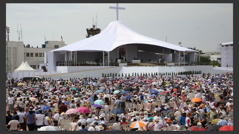 Bergoglio se despidió tras una gira de seis días.
