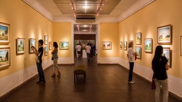 Para introducir a los estudiantes en el mundo de estas instituciones es necesario que tengan una formación sobre la teoría museológica.