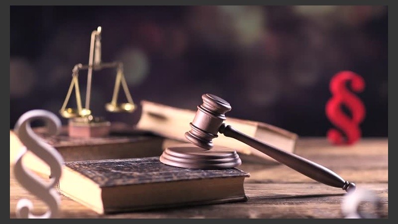 Se cursa de forma presencial los sábado de 9 a 13 en la sede de la UAI.