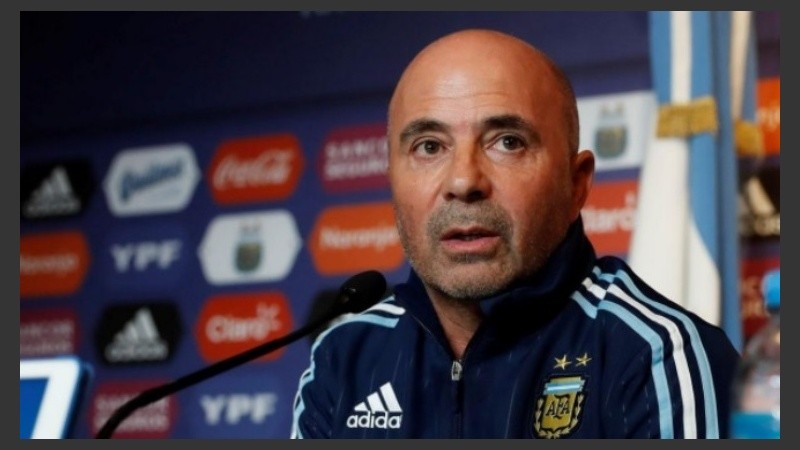 El DT de la selección, de reunión en reunión por Europa.