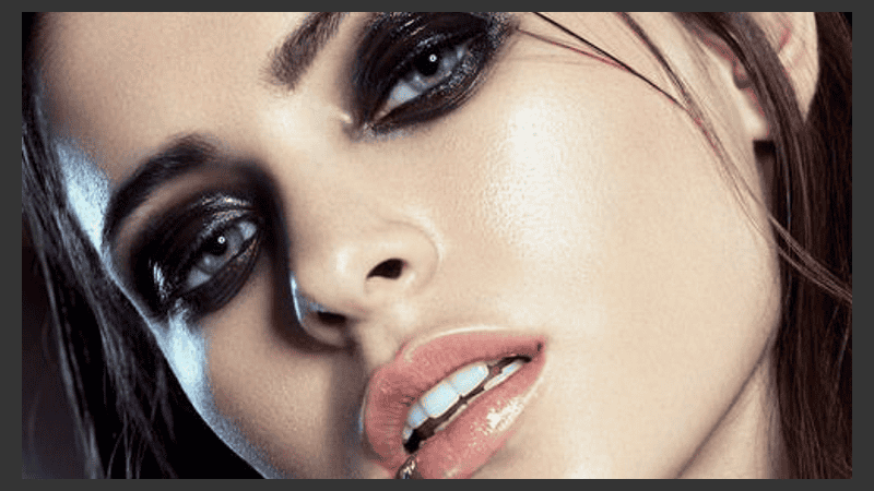 Una propuesta que le otorga un toque de luz y suave elegancia a la mirada