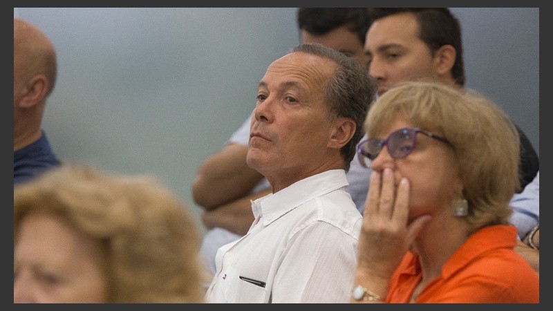 El diputado provincial Giustiniani, durante la audiencia pública.