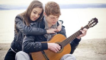 "Nuestra psicología produce patrones fundamentales en la canción que trascienden nuestras profundas diferencias culturales".