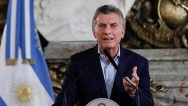 El gobierno dice que la Lotería Nacional no genera los fondos necesarios para solventar su estructura y funcionamiento".