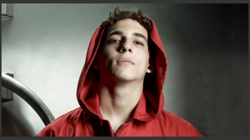 Jimena Barón, Laurita Fernández y Gimena Accardi y una 