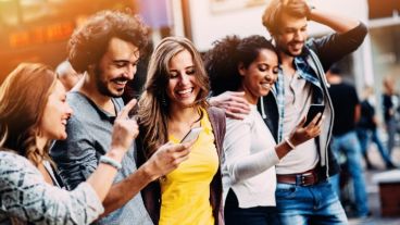 Tinder es siin dudas, una de las apps más conocidas para conocer gente, con más de 50 millones de personas en todo el mundo.